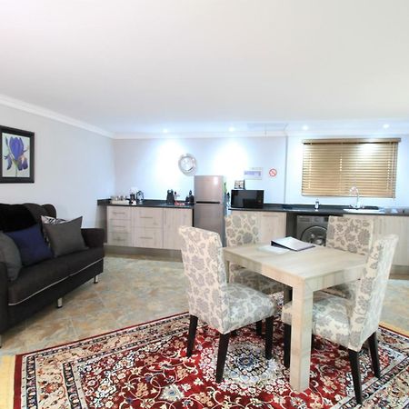 7 At Brainline Apartment Pretoria Bagian luar foto
