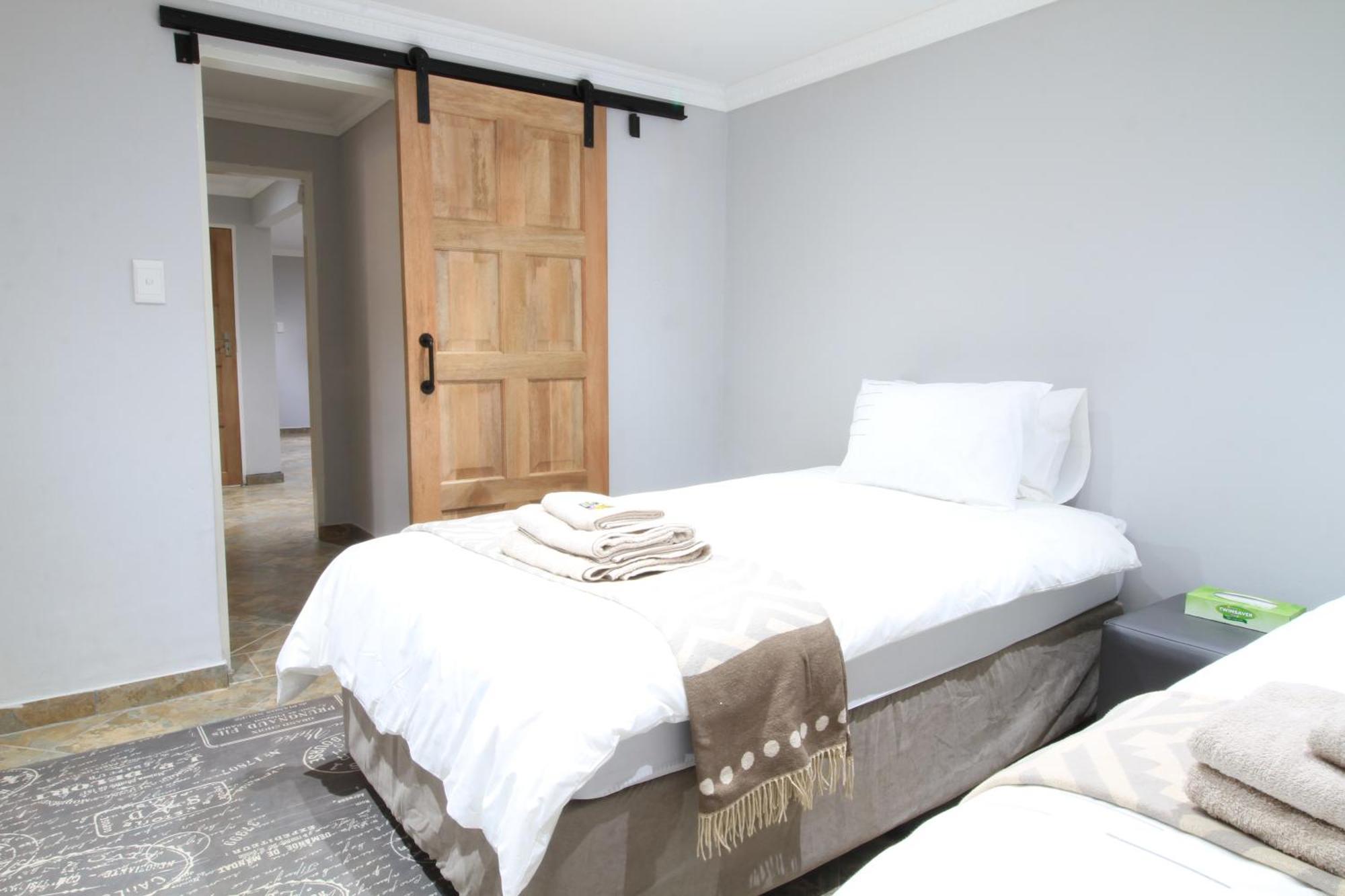 7 At Brainline Apartment Pretoria Bagian luar foto