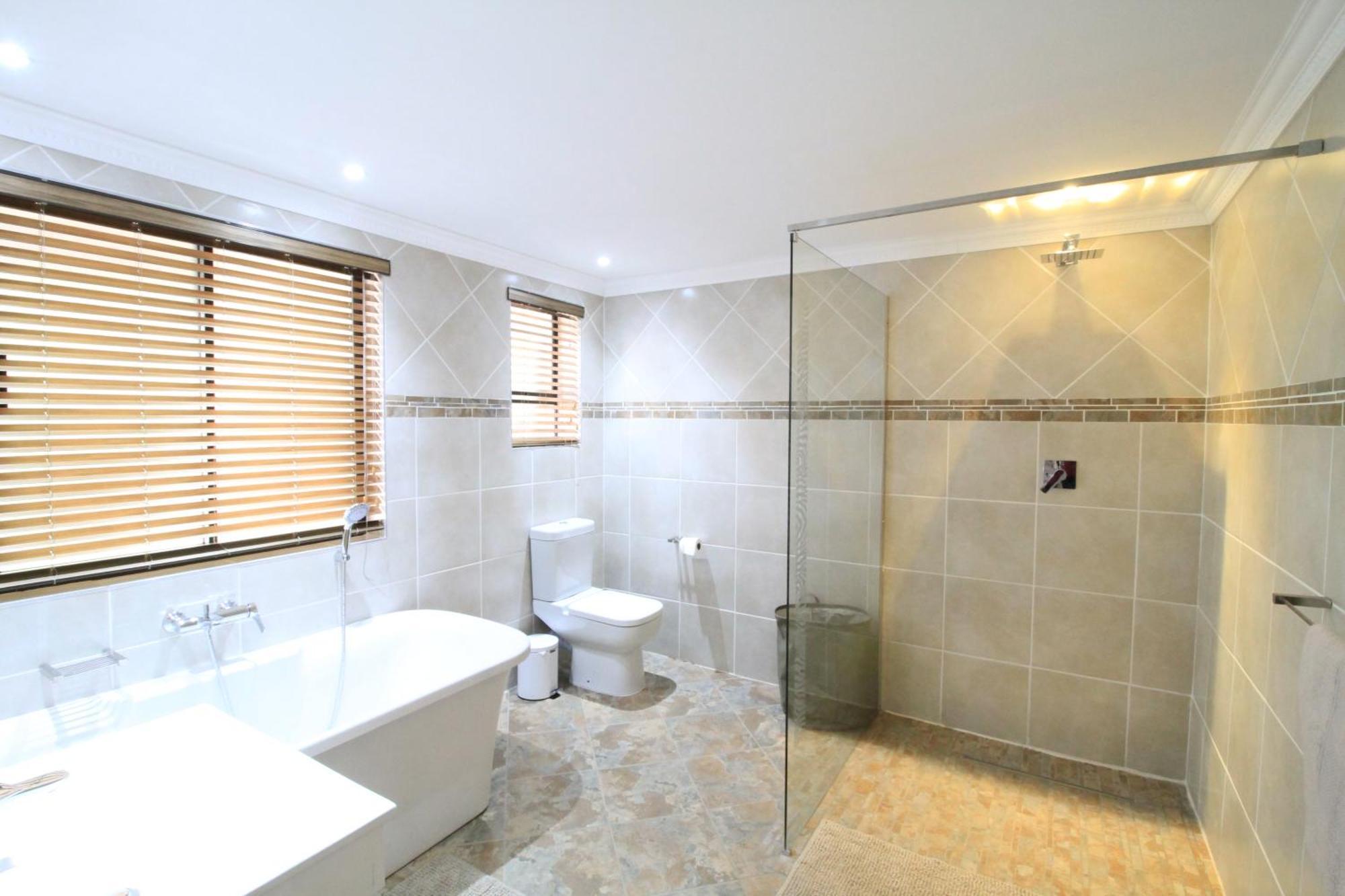 7 At Brainline Apartment Pretoria Bagian luar foto