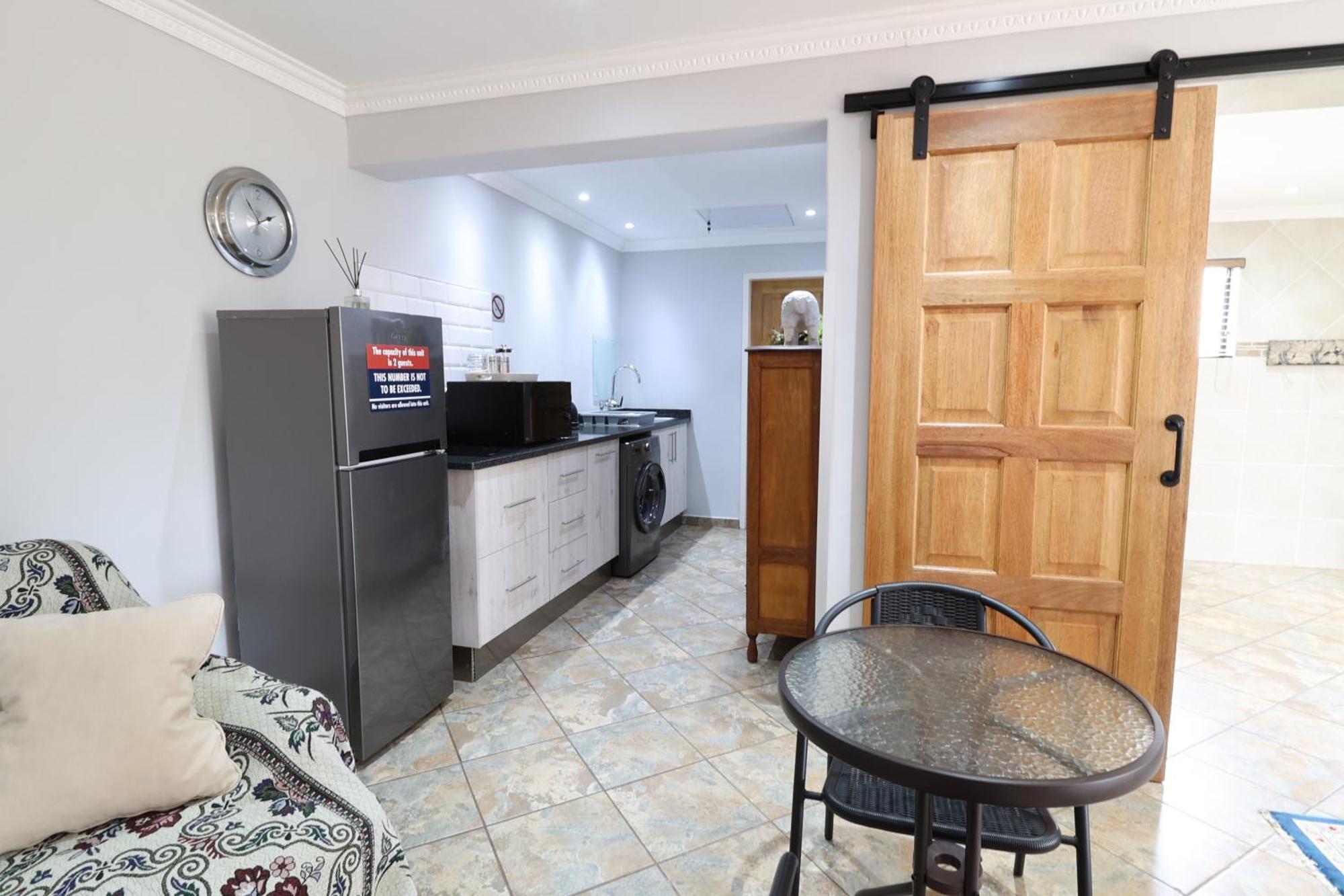7 At Brainline Apartment Pretoria Bagian luar foto